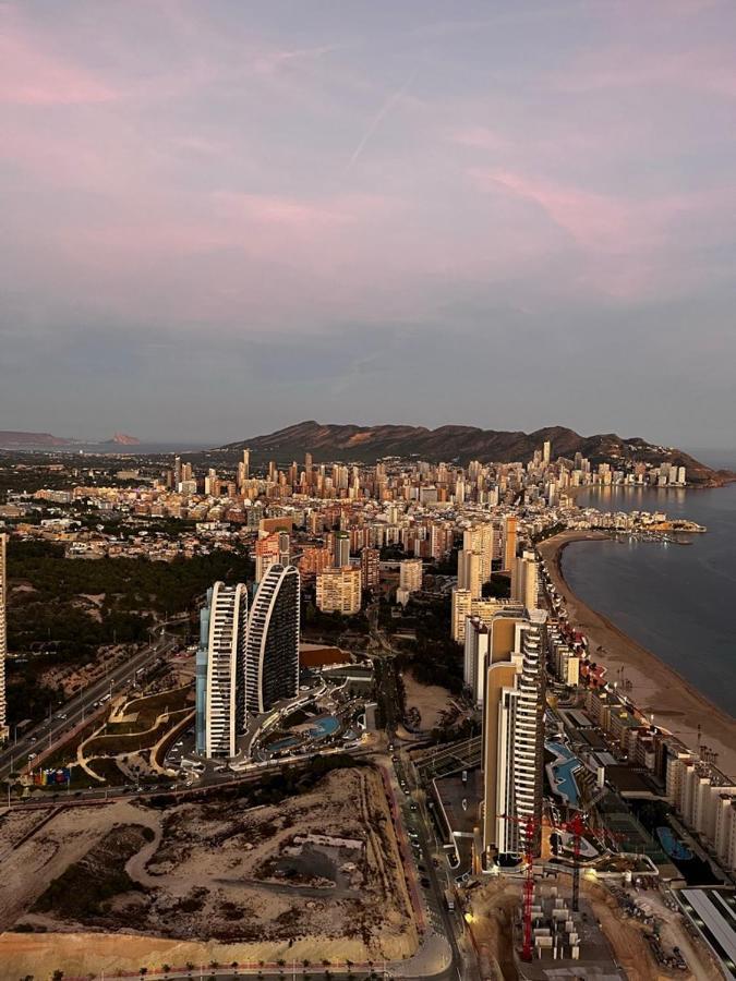 Sky Intempo Resort & Spa Benidorm Apartment Екстериор снимка